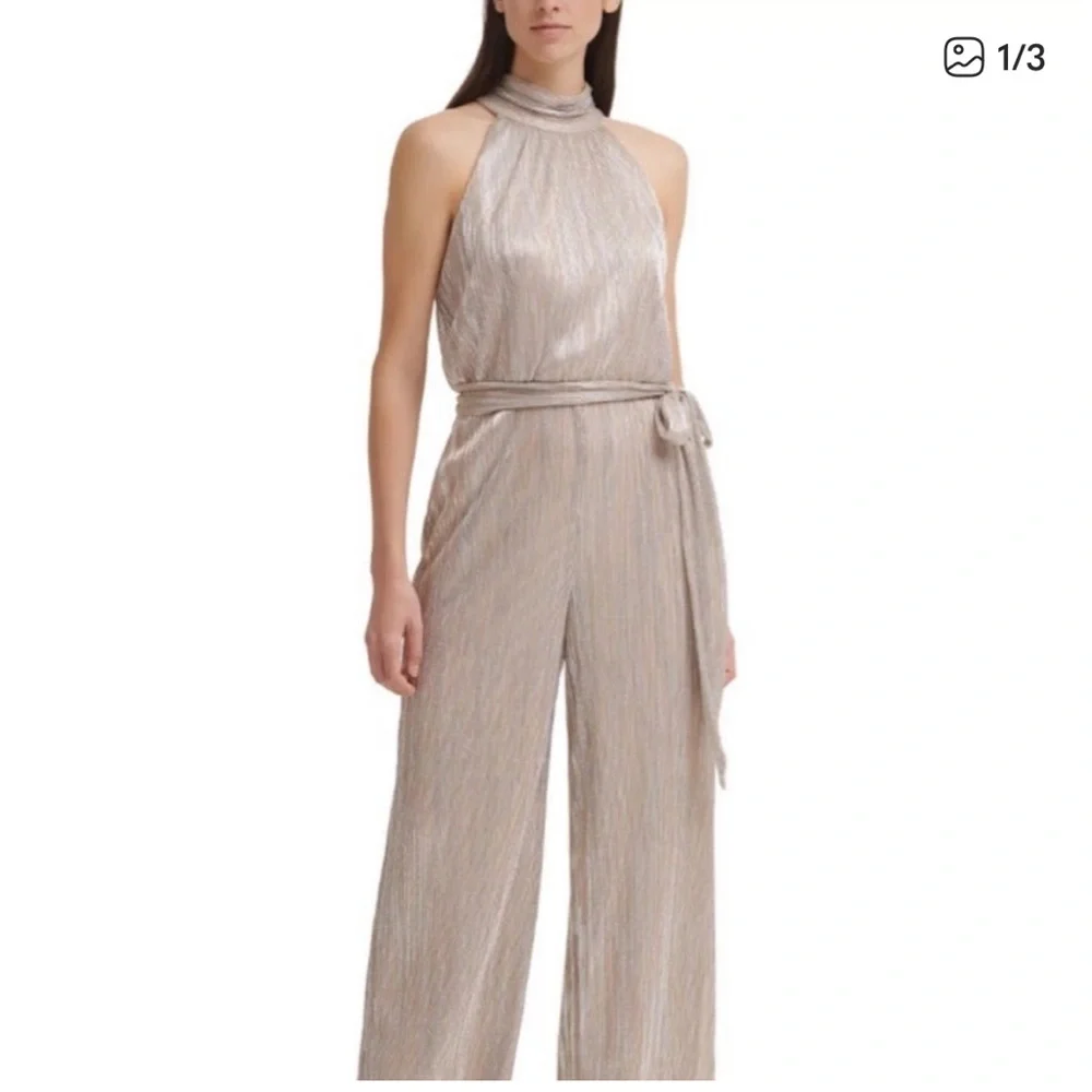 Eliza J Size 2 Pleated Metallic Elegant Halter Jumpsuit Pockets Belt‎